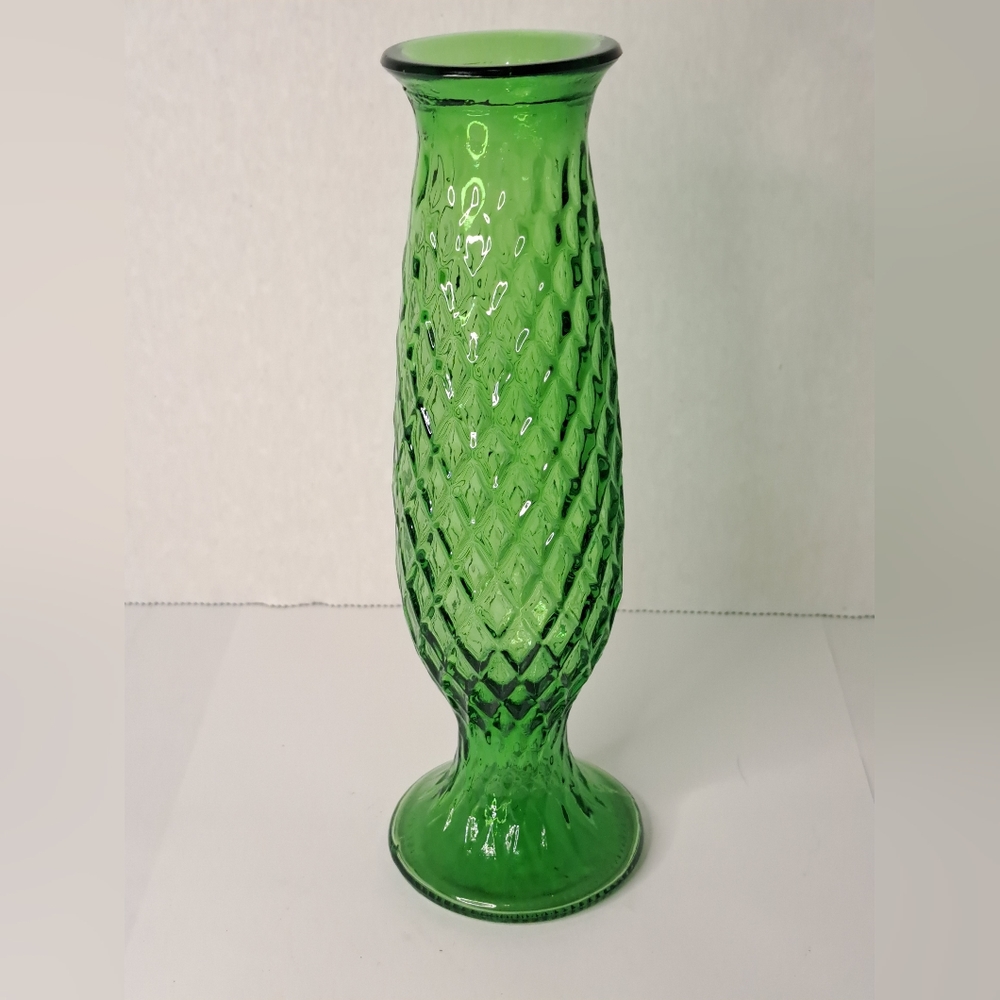 Vintage EO Brody and Co-Kelly Green Textured Bud Vase-Pineapple Pattern.